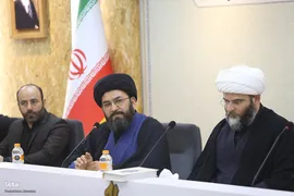 نشست هم‌اندیشی برنامه‌های قرآنی ماه صفر و پیاده‌روی اربعین