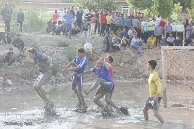 مسابقات فوتشال شیرازی در روستای «درب قلعه» استهبان
