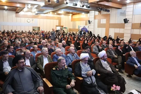 آیین تکریم و معارفه رئیس دانشگاه علوم پزشکی و خدمات درمانی مازندران