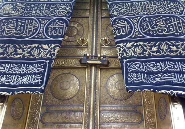 পবিত্র কাবা শরিফের তালা-চাবির ইতিহাস + ছবি