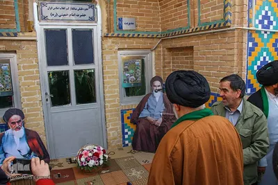 گلباران حجره طلبگی حضرت امام در اراک‎