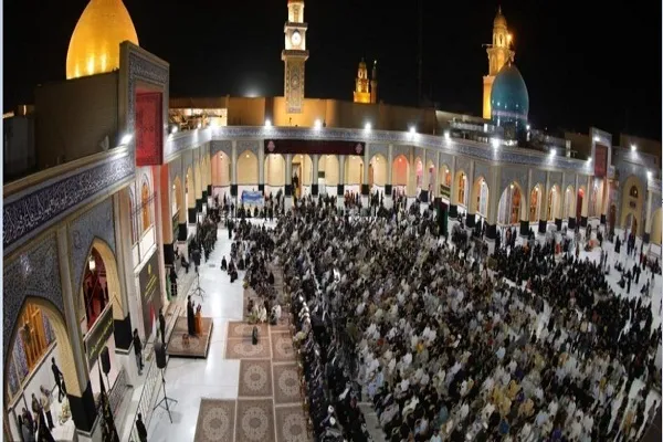 د کوفې په اعظم جومات کې د قرآڼ د تلاؤت او دعاګانو ولولناکې دستورې