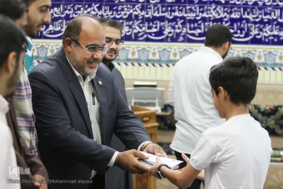 اولین دوره مسابقات قرائت تحقیق، ترتیل و تقلیدی قرآن مجید «ریاض الفرقان» در اهواز