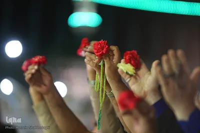 بزرگترین گلریزان همدلی برای ظهور در مسجد مقدس جمکران