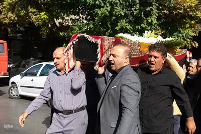 تشییع پیکر مرحوم عباس صناعت در اصفهان