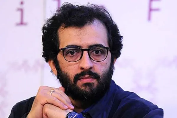 «صورت فلکی» بر گنبد نیلی انقلاب اسلامی نقش بست