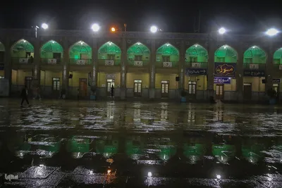 شب بارانی پاییزی در حرم حضرت شاهچراغ (ع)