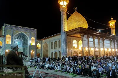 جشن عید بیعت با امام زمان(عج) در حرم شاهچراغ(ع)