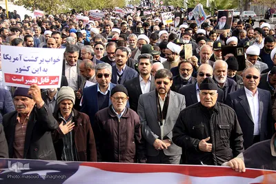 راهپیمایی مردم سمنان در حمایت از اقتدار و امنیت کشور