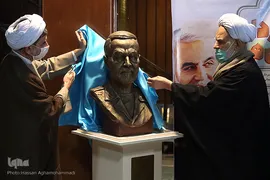 مراسم رونمایی از سردیس سپهبد شهید حاج قاسم سلیمانی در فرهنگسرای شهید سلیمانی 