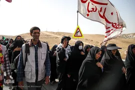 زائران پیاده امام رضا(ع)