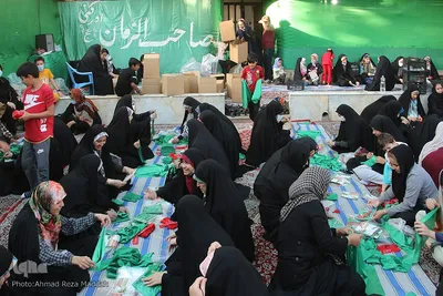 آغاز بسته‌بندی لباس همایش عظیم شیرخوارگان حسینی در استان فارس‎‎‎‎