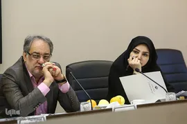 سیماسادات لاری، معاون فرهنگی وزیر بهداشت و سیدحسین موسوی بلده، رئیس شورای عالی قرآن شهرداری تهران در جلسه کمیسیون توسعه فعالیتهای تبلیغ و ترویج قرآن کریم