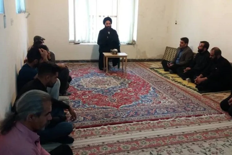 تمام دستگاه‌های فرهنگی هنر دینی را تقویت و حمایت كنند