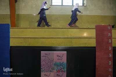 رزمایش آوای مهر ، اهدای 5000 پک لوازم التحریر به استان‌های کم برخوردار