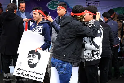راهپیمایی یوم الله ۲۲ بهمن در تهران -3