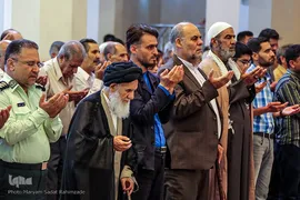 نماز عید قربان در شاهچراغ