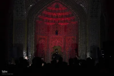 احیای شب 21 رمضان در مسجد وکیل شیراز