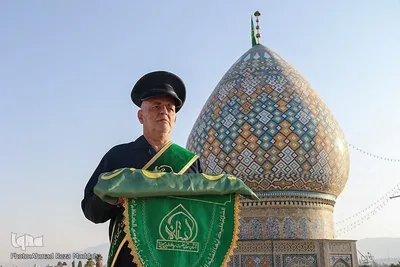 آیین تعویض پرچم آستان مقدس حضرت سیدعلاءالدین حسین(ع)‎‎