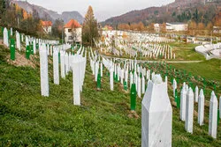 Srebrenica: Bereits 29 Strafanzeigen wegen Genozid-Leugnung