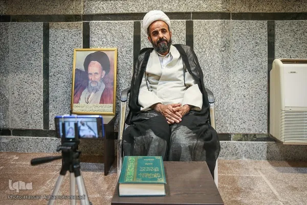 سود معامله زعفران و بنای ساخت مسجدی در قلب بازار