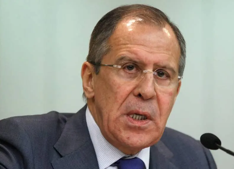 Lavrov: EEUU sigue su línea de desmontar gobiernos que le incomodan