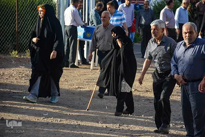 اقامه نماز عید سعید فطر - محلات