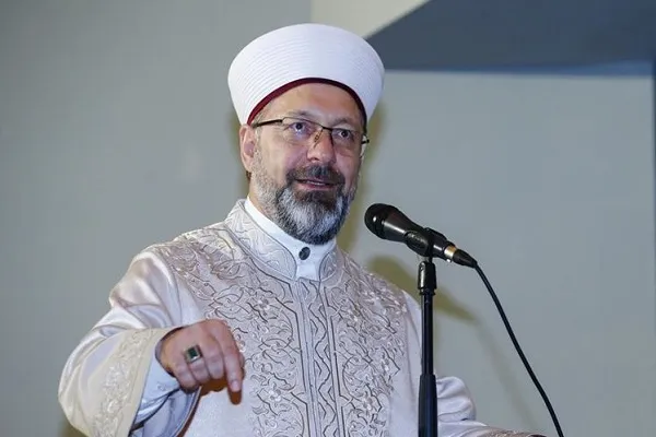Ali Erbaş'dan lanet savunması: Uğramıştır demedim çiğnerse uğrar dedim