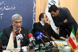 نخستین نشست خبری عبدالهادی فقهی زاده، معاون قرآن و عترت وزیر فرهنگ و ارشاد اسلامی