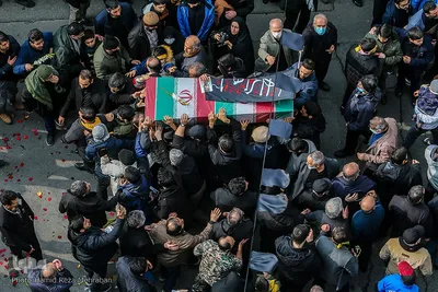 تشییع آلاله‌های گمنام در معراج الشهدای تهران