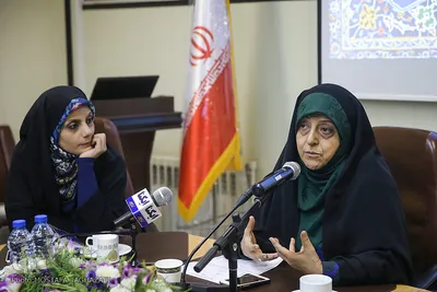 بازدید معصومه ابتکار، معاون رئیس جمهور در امور زنان از ایکنا
