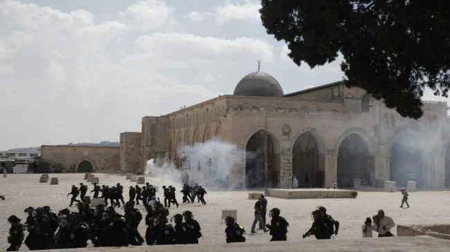 Utawala wa Kizayuni unacheza na moto kwa kukandamiza Wapalestina Quds Tukufu