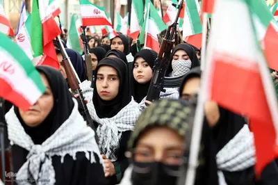اجتماع و رزمایش بزرگ دو هزار نفری دختران جانفدای ایران در اهر