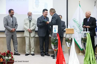 آیین رونمایی از چهار اثر فاخر قرآنی
