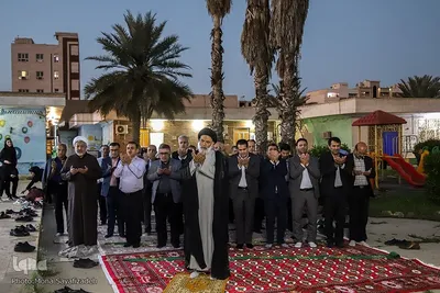 سفره افطار در جمع ایتام
