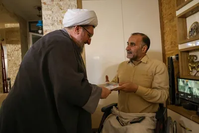 عیادت امام جمعه تبریز از جانبازان سرافراز دفاع مقدس