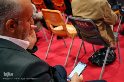 محفل جزء خوانی در نمایشگاه قرآن و عترت شیراز