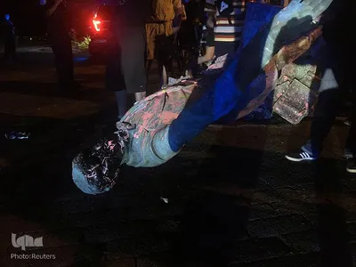 سرنگونی مجسمه استعمارگران در اعتراضات ضد نژادپرستی شهرهای مختلف آمریکا، اروپا و سایر نقاط جهان