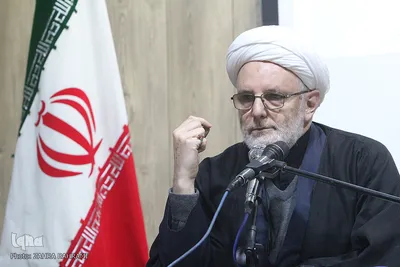 شیخ عبد الکریم پاز امام جمعه مرکز اسلامی بوئنوس آیرس