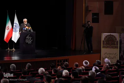 محمدمهدی طهرانچی، رییس دانشگاه آزاد اسلامی در مراسم تکریم و معارفه دبیر شورای عالی انقلاب فرهنگی
