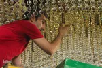 بازدید ایکنا از روند تجهیز روضه منوّره امامزاده محمد عابد اراک/عکاس:زهرا بهرامی