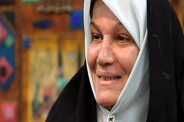 اعظم طالقانی در بیمارستان بستری شد