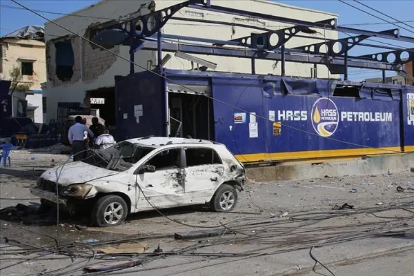 Somali'de çifte bombalı saldırı: 8 ölü