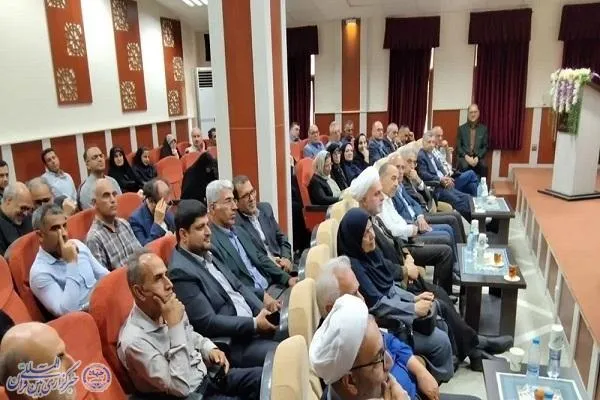 نشست داستان یک کتاب، یک نویسنده با محوریت کتاب «در امتداد امید» در دانشگاه مازندران
