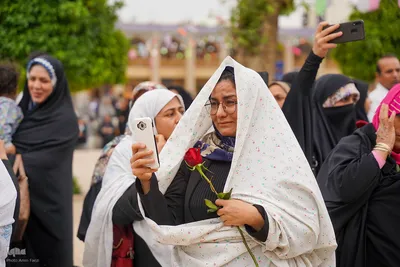گلباران خدام حرم حضرت شاهچراغ عليه‌السلام‎