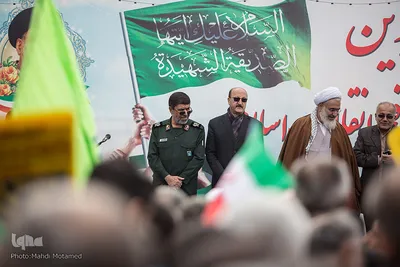 شکوه چهل سالگی در قزوین
