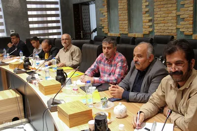 نشست خبری جشنواره زیر سایه خورشید در یزد