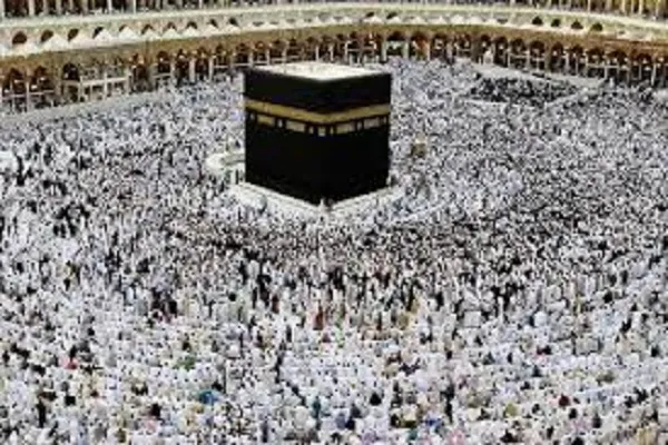 Suudi Arabistan izinsiz gelen hacılara para cezası veriyor