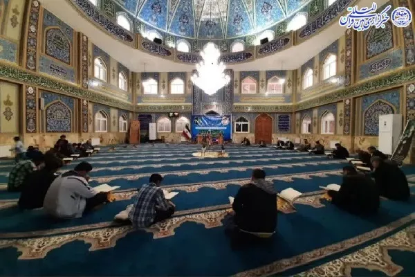 محفل انس با قرآن در ساری برگزار شد + عکس