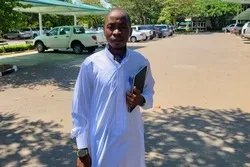 Mbunge Muislamu Zambia atimuliwa bungeni kwa kuvaa kanzu